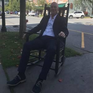 Meet your Posher, Brian